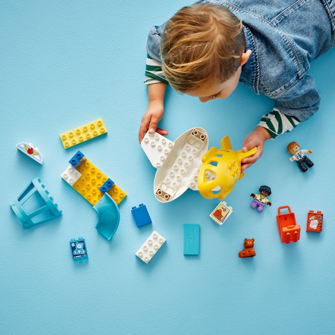 Конструктор LEGO Первый визит в аэропорт DUPLO, деталей 23 шт купить,NaN