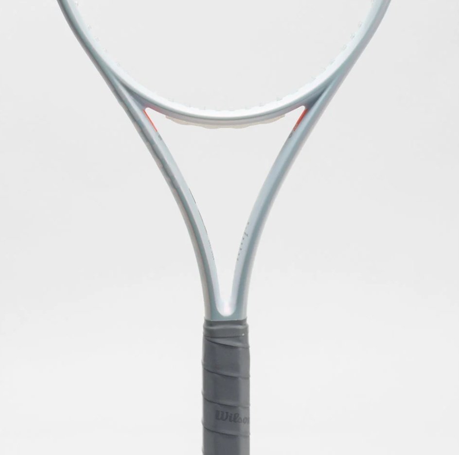 Ракетка Wilson Shift 99 V1 unstr/WR145311 2 - ForteMarket Ракетка Wilson Shift 99 V1 unstr/WR145311 2 купить,0