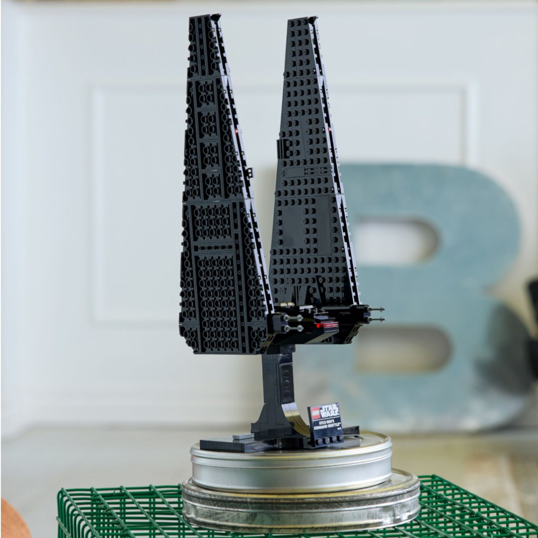 Конструктор LEGO Командный шаттл Кайло Рена&nbsp;, деталей 386 шт купить,NaN