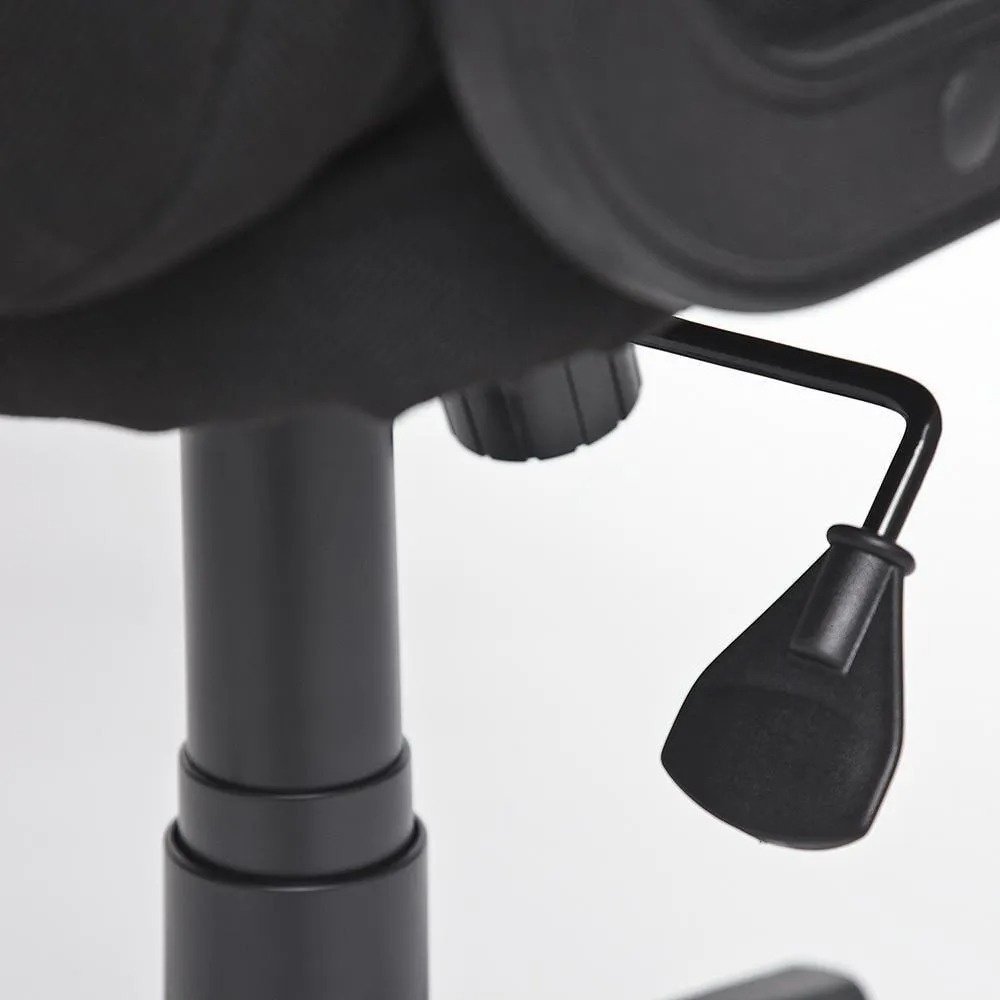 Компьютерное кресло Tetchair СН747, черный купить,NaN
