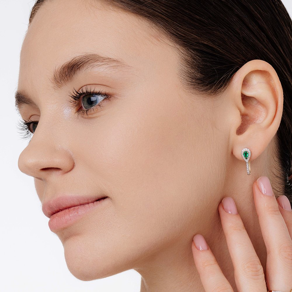 Серьги АЛЬКОР 25627-301 вес 2.63 г золото, бриллиант, изумруд купить,365000