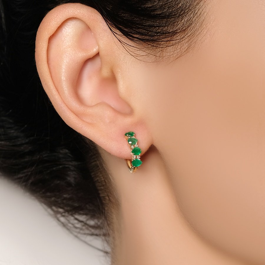 Серьги АЛЬКОР 25662-301 вес 2.34 г золото, бриллиант, изумруд купить,NaN