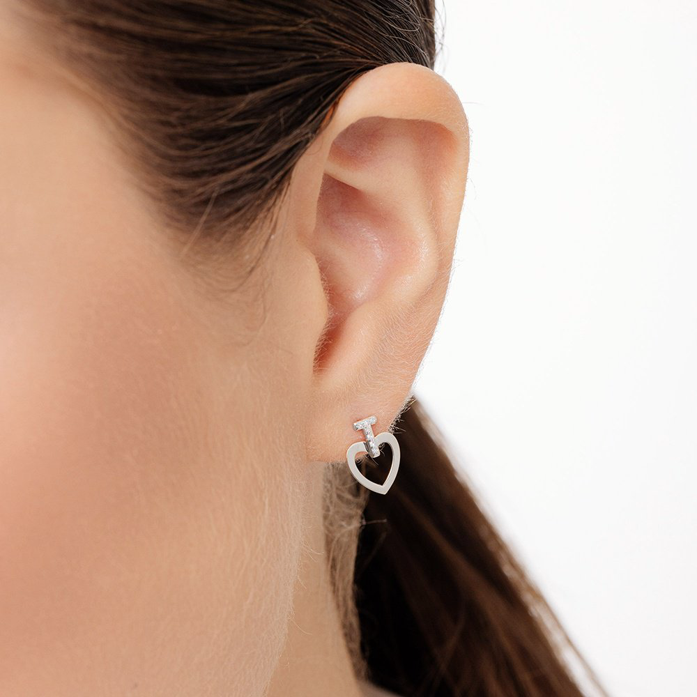 Серьги АЛЬКОР 25041-200 вес 0.96 г золото, бриллиант купить,NaN