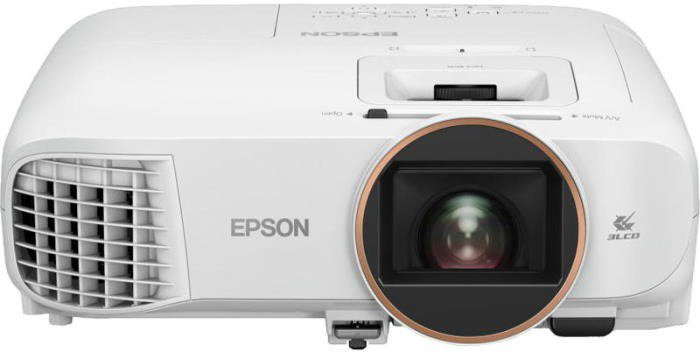 Проектор Epson EH-TW5820 белый купить,NaN