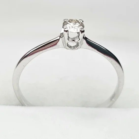 Комплект Deimantas 109459422 17,5р 0,154ct 0,32ct. купить,NaN