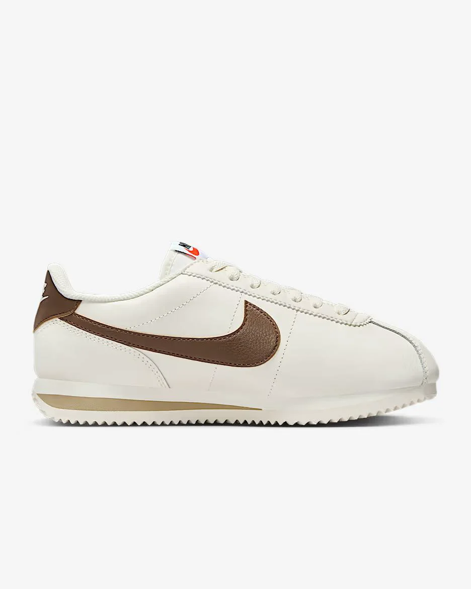 Кроссовки Nike Cortez Leather DN1791-104 white/brown 37