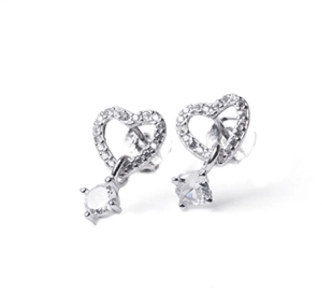 Серьги-пусеты Serebroff B15354 серебро 1.4гр  купить,15000