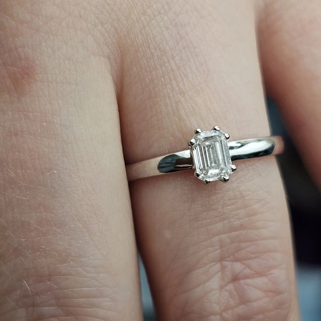 Кольцо Deimantas 111632546 16,5р 2,19гр 0,44ct. купить,NaN