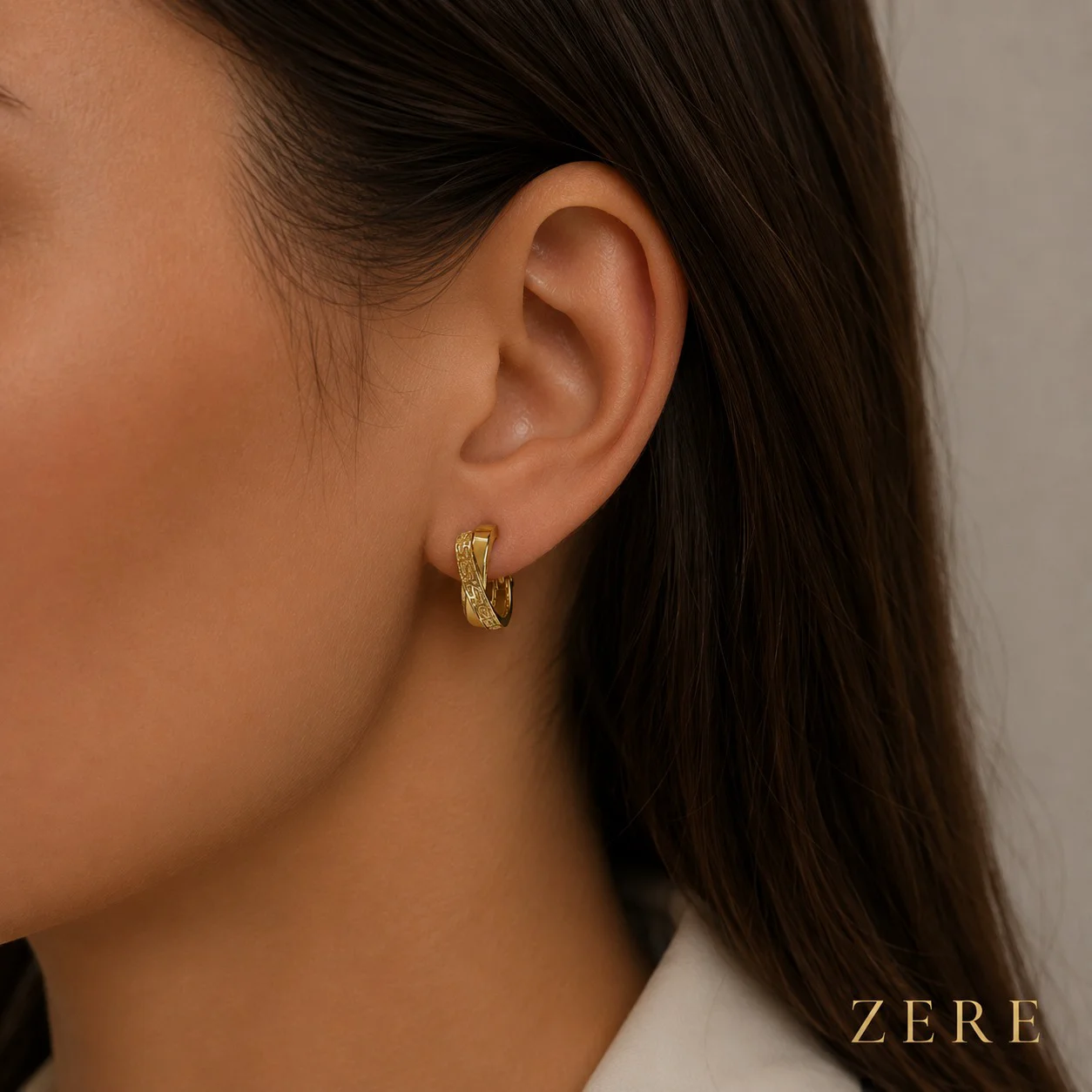 Серьги-кольца Zere ZR030607 желтое золото 1.5 см 1.95 гр купить,163625