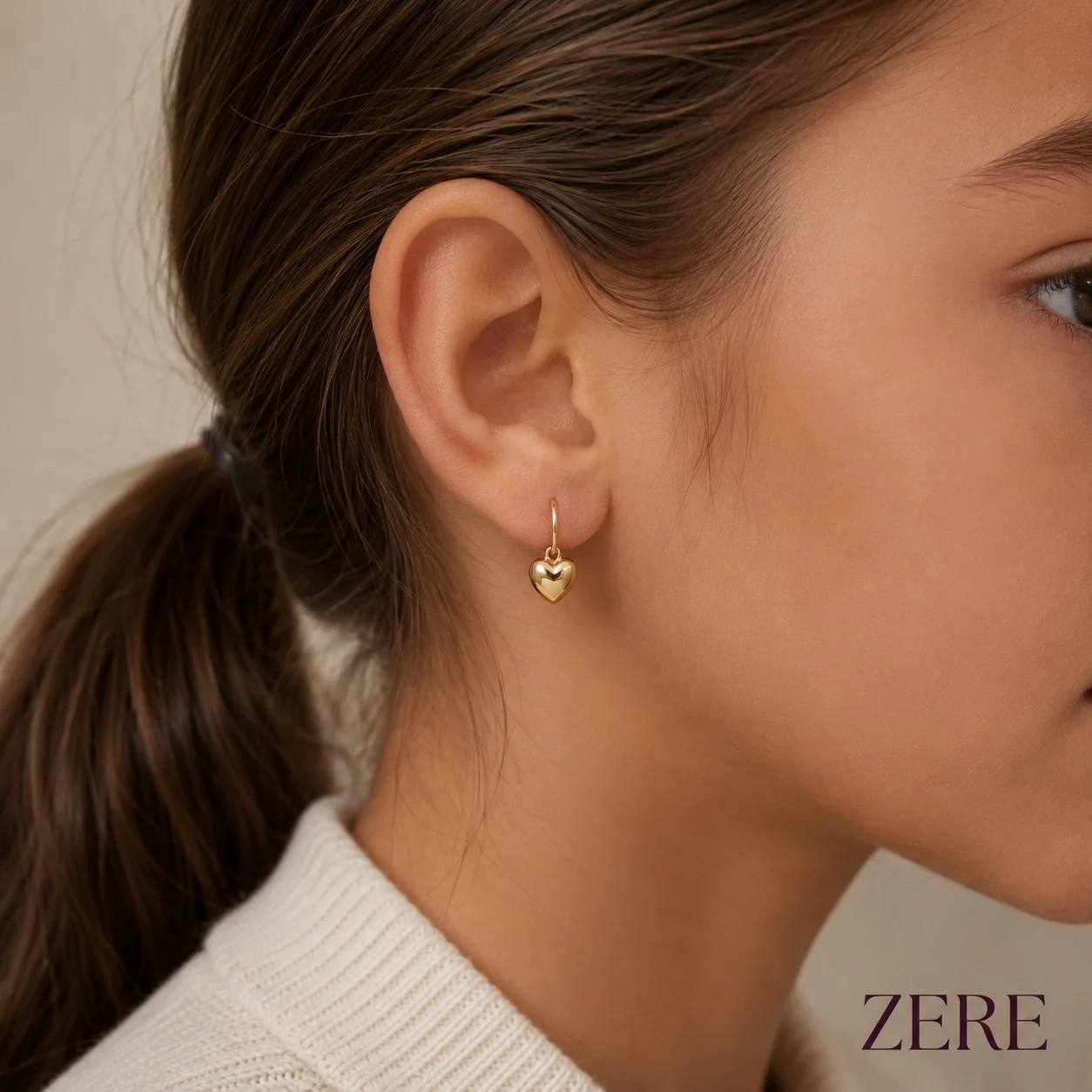 Серьги детские Zere ZR040647 сердце красное золото 0.95 гр купить,76125
