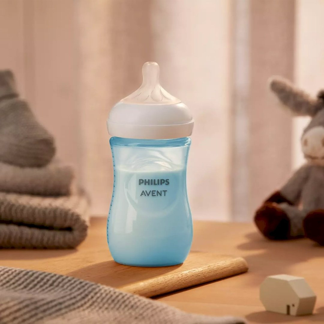 Бутылочка Philips Avent SCY903/21 260 мл голубой купить,NaN