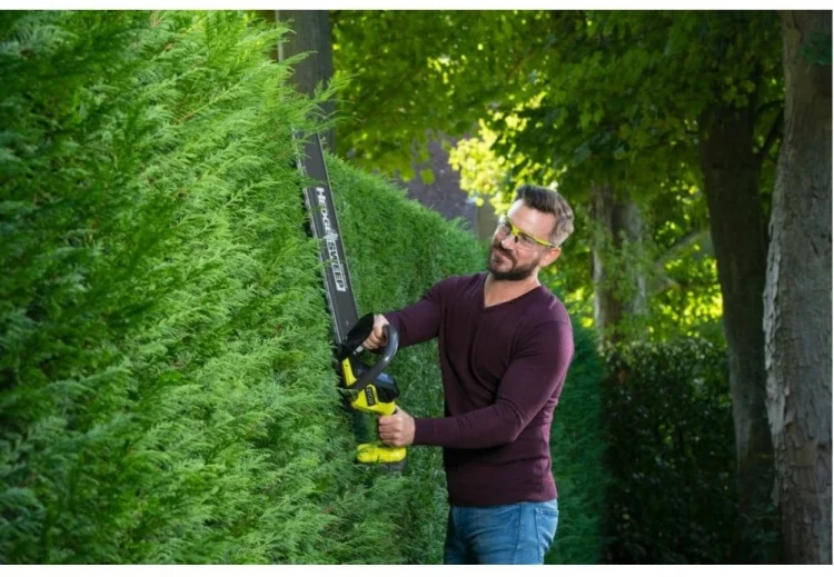 Кусторез Ryobi RY18HT55A-0 5133004909 - ForteMarket Кусторез Ryobi RY18HT55A-0 5133004909 купить,0