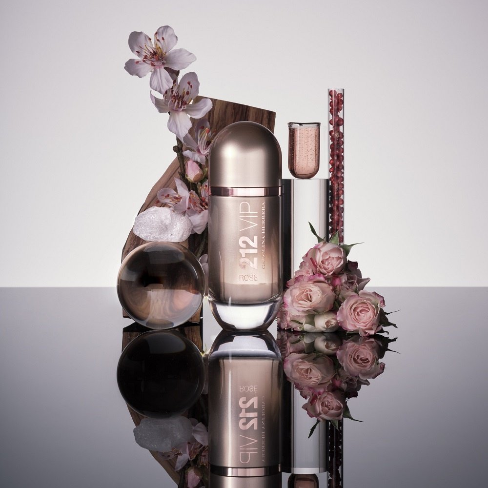 Carolina Herrera 212 VIP Rose парфюмерная вода EDP 50 мл, для женщин купить,41490