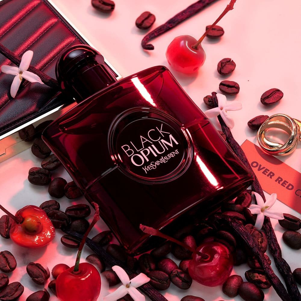 Yves Saint Laurent Black Opium Over Red парфюмерная вода EDP 90 мл, для женщин купить,97690