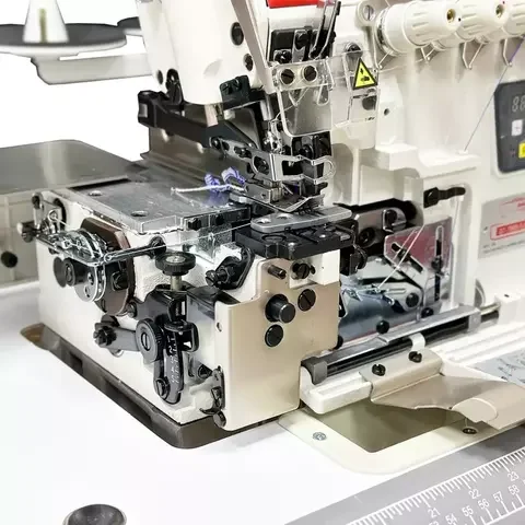 Промышленная швейная машина Baoyu GT-700D-4 белая - ForteMarket Промышленная швейная машина Baoyu GT-700D-4 белая купить,0
