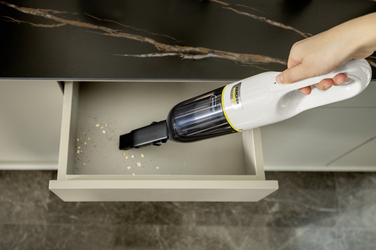 Пылесос Karcher CVH 2 Premium белый