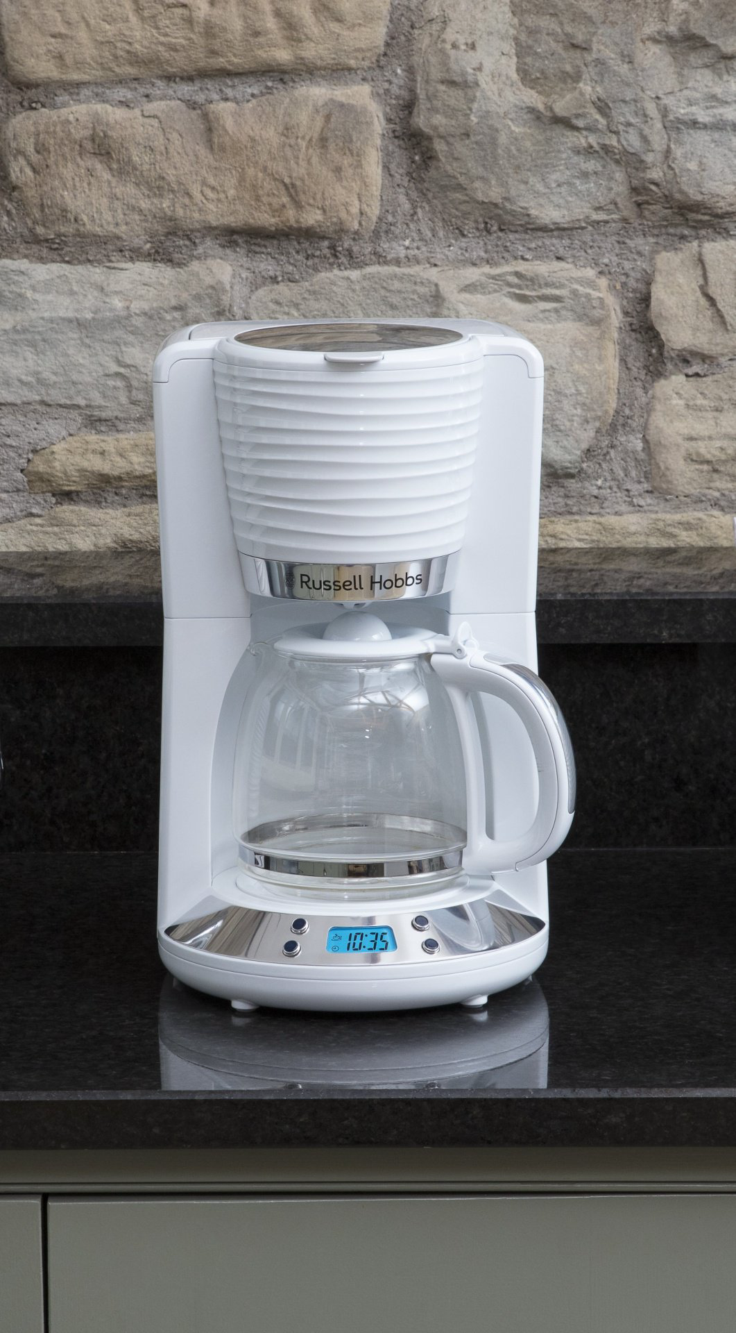 Кофеварка Russell Hobbs 24390-56 белый купить,58990