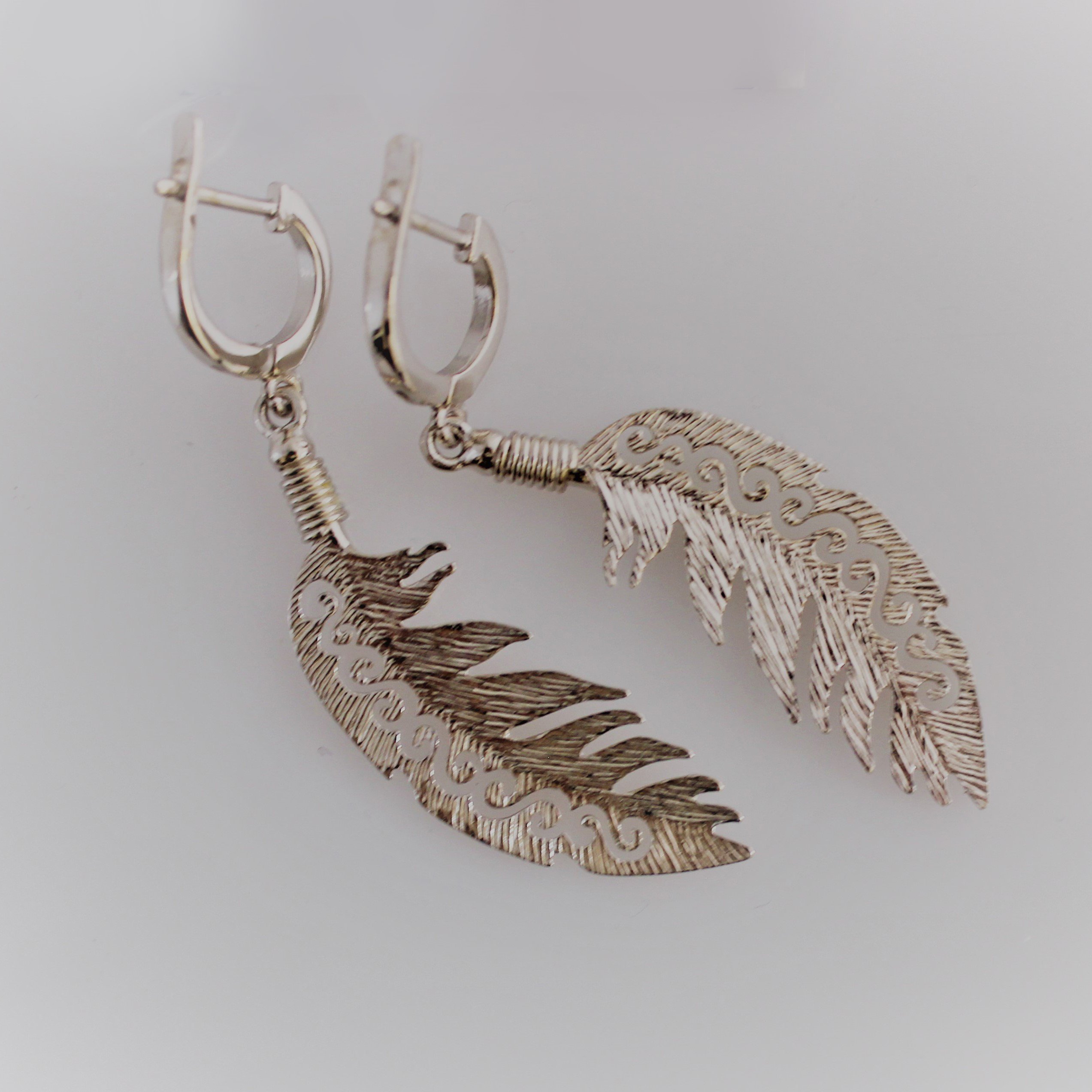Серьги Кристалл-L С-05-26 1,6гр. купить,30000