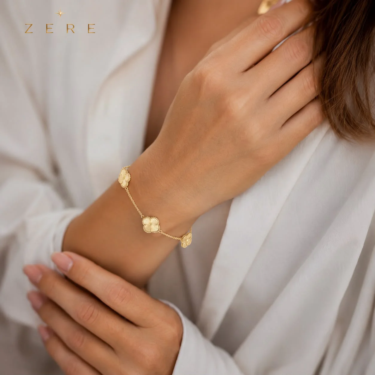 Браслет Zere ZR070602 четырехлистник желтое золото 20 см 7.02 гр купить,589700
