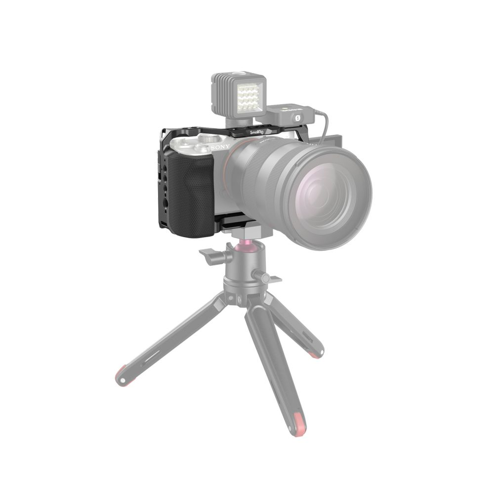 Клетка SmallRig 3212B c боковой ручкой для камеры Sony Alpha 7C серая - ForteMarket Клетка SmallRig 3212B c боковой ручкой для камеры Sony Alpha 7C серая купить,0