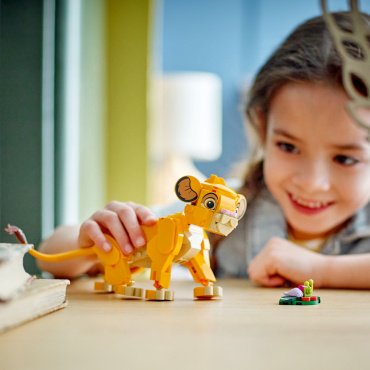 LEGO Симба - детеныш Короля Льва Disney 43243, деталей 222 шт