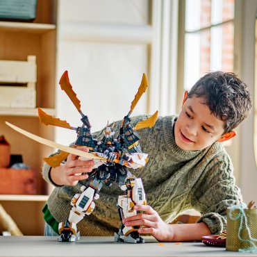 LEGO Титановый дракон Коула Ninjago 71821, деталей 1055 шт
