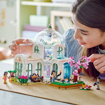 LEGO Ботанический сад 41757, деталей 1027 шт купить,NaN