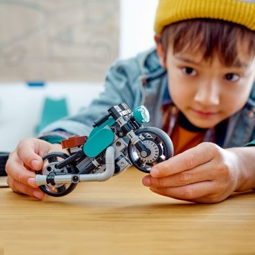 LEGO Винтажный мотоцикл 31135, деталей 128 шт