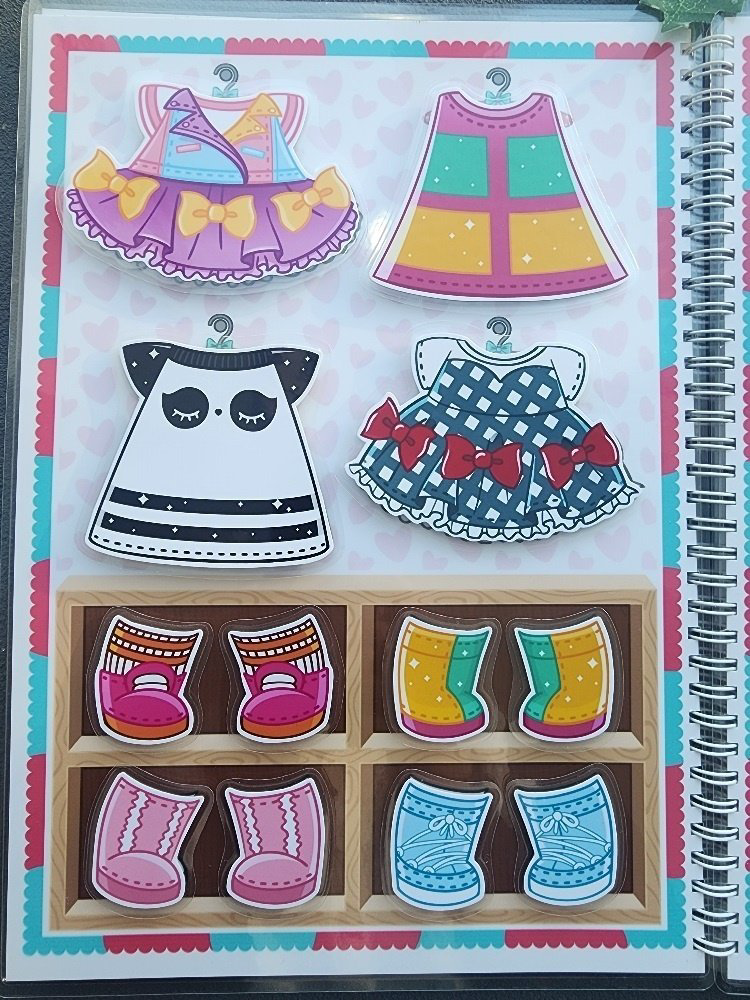Книжка-игрушка модницы купить,NaN
