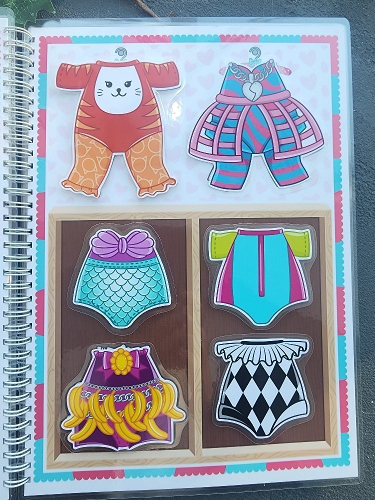 Книжка-игрушка модницы купить,NaN