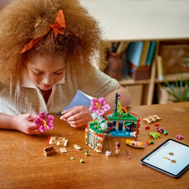 LEGO Цветочный горшок Моаны Disney 43252, деталей 619 шт купить,NaN