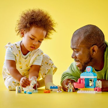 LEGO Визит в ветеринарную клинику DUPLO 10438, деталей 28 шт купить,NaN