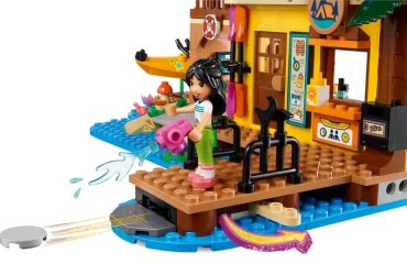 LEGO Спортивный лагерь водный спорт 42626, деталей 628 шт
