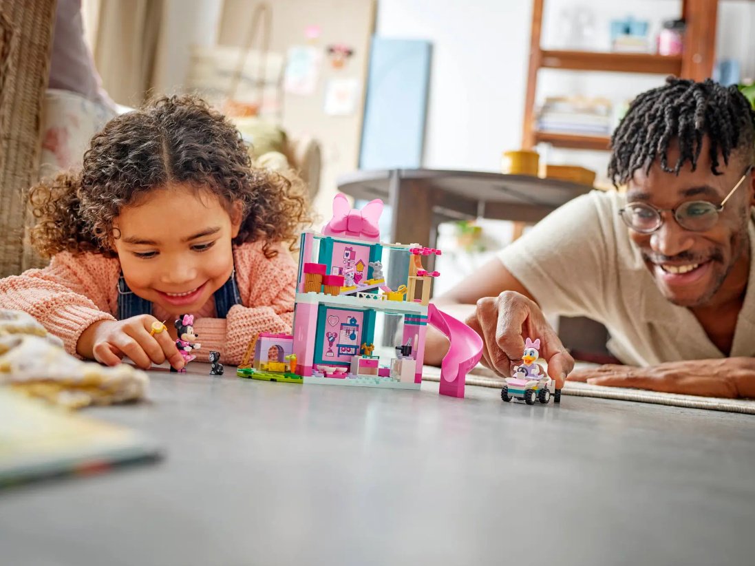 Конструктор LEGO Отель для домашних животных Минни, деталей 161 шт купить,function inputValueFn(){if((0,signal2.mK)(node),node.value===REQUIRED_UNSET_VALUE)throw new root_effect_scheduler.buA(-950,null);return node.value}