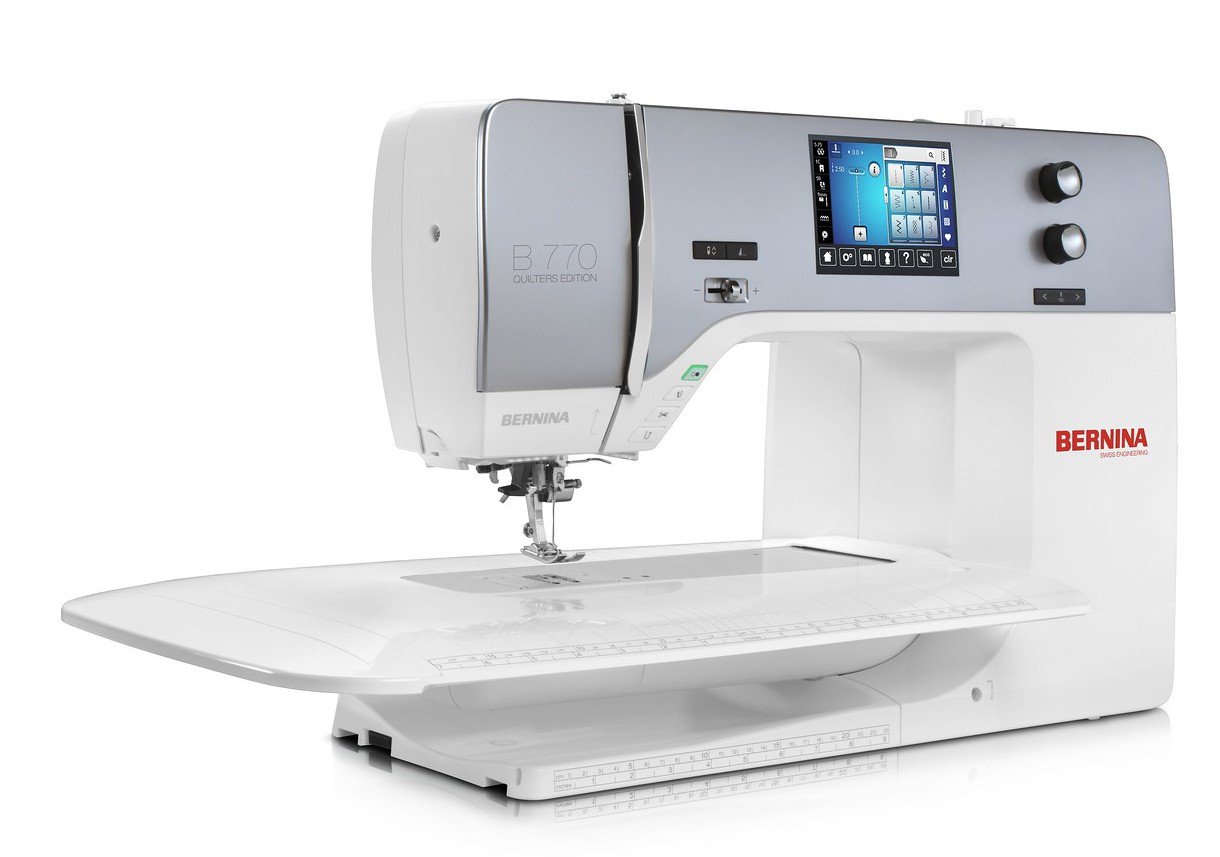 Компьютерная швейная машина Bernina 770QE белая