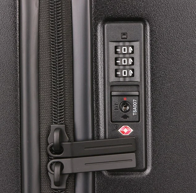 Чемодан Xiaomi Luggage Classic Pro XMLXXHWRM 24" 65 л чёрный 