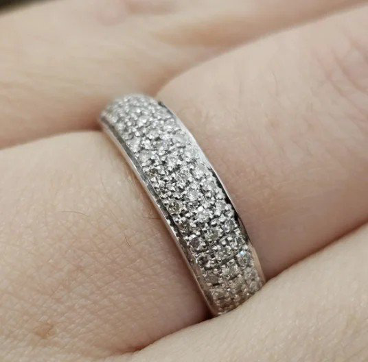 Комплект Deimantas 111340739 17р 0,38ct 0,56ct. купить,NaN