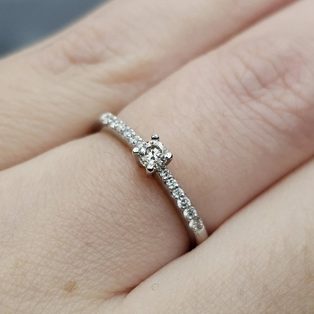 Кольцо Deimantas 111434491 16,5р 1,52гр 0,1ct. купить,NaN