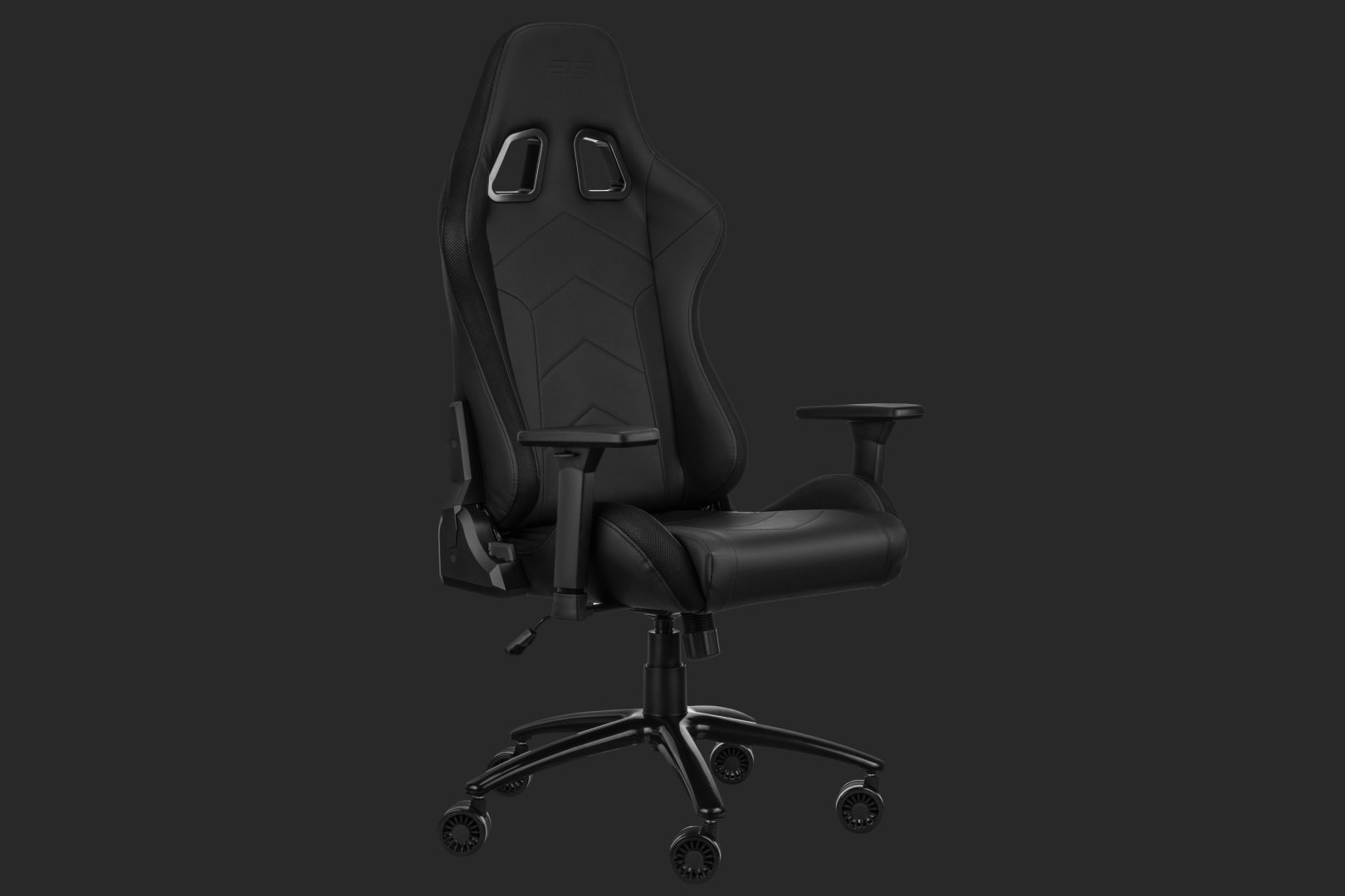 Игровое кресло 2E 2E-GC-OGA-BKRGB, черный купить,114606