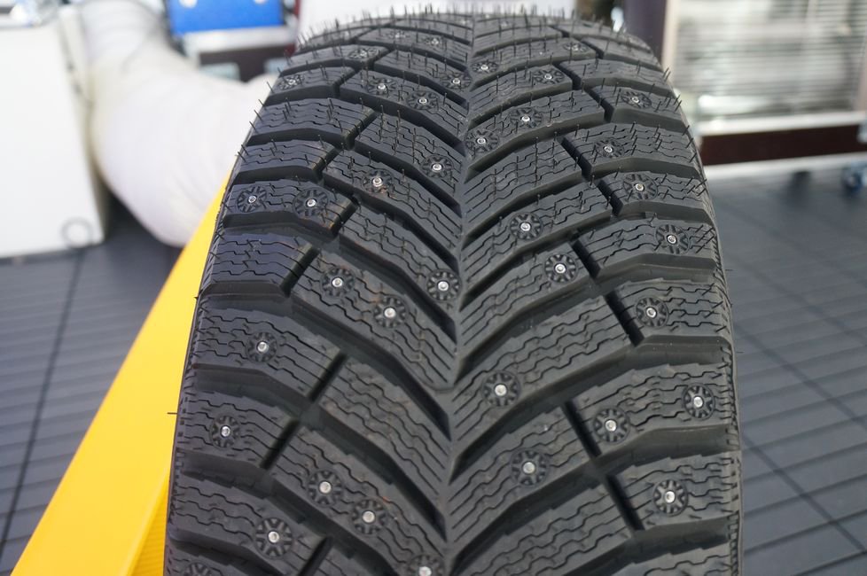 Шина Michelin X-Ice North 4 245/45 R17 XL 99T зимняя