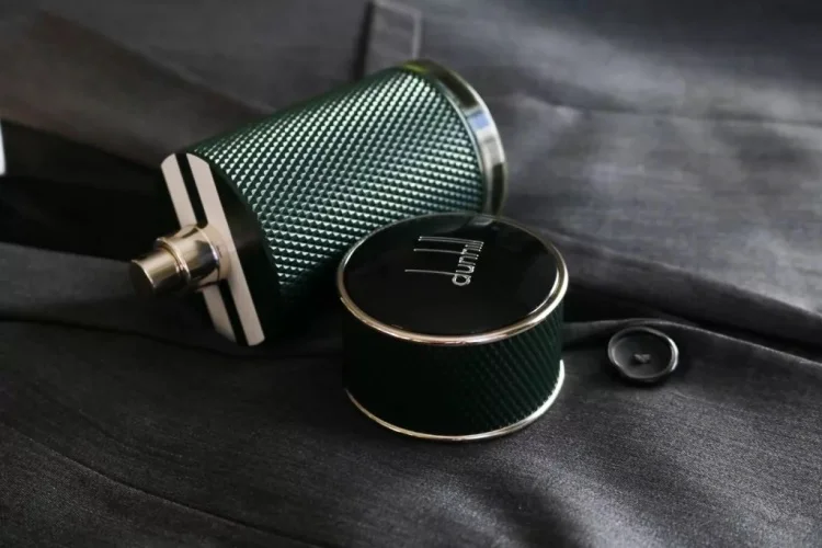 Парфюмерная вода Alfred Dunhill Icon Racing EDP для мужчин 100мл купить,NaN