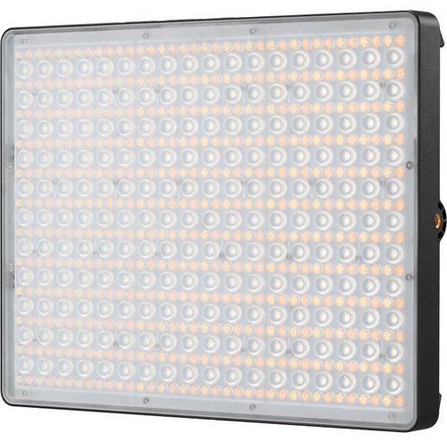 Постоянный свет Aputure Amaran P60c RGB