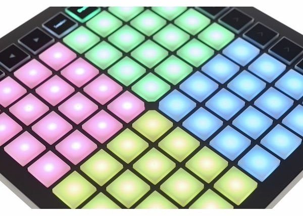 DJ контроллер Novation Launchpad Mini MK3 купить,0