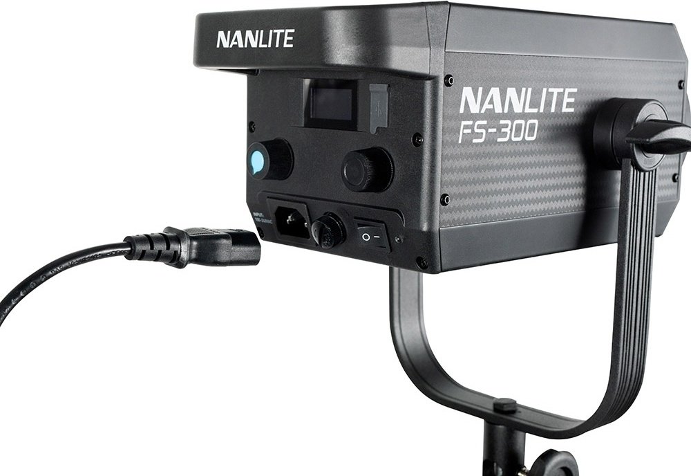 Постоянный свет Nanlite FS-300 черный - ForteMarket Постоянный свет Nanlite FS-300 черный купить,0