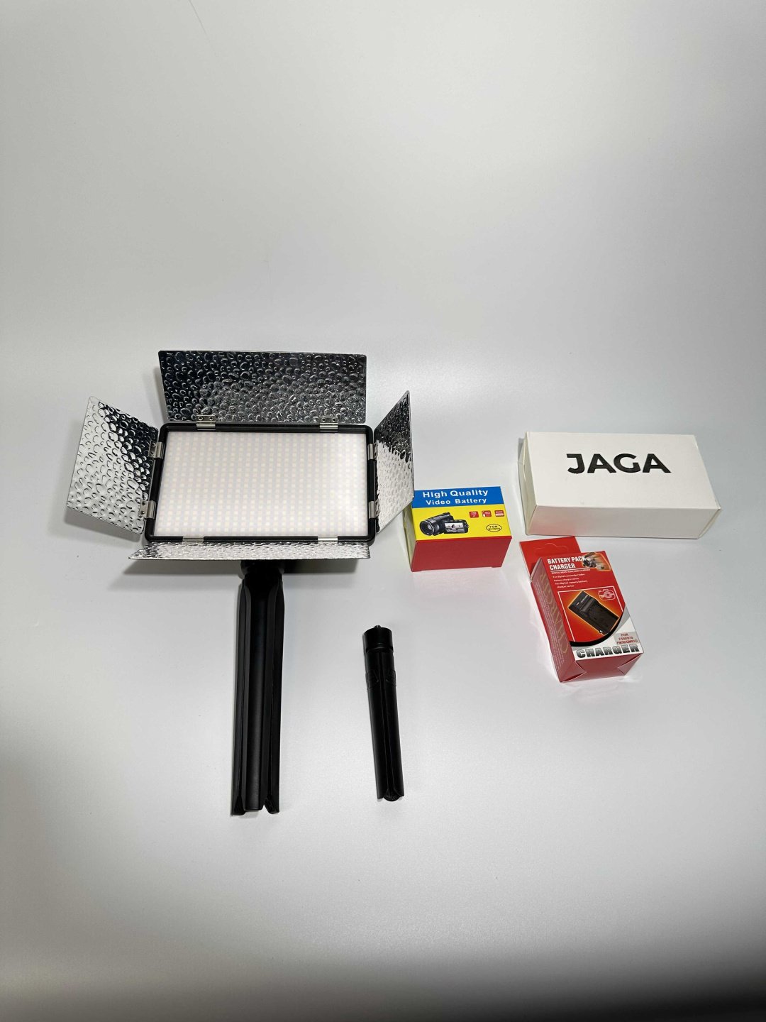 Постоянный свет JAGA 520 PRO-LB37 - ForteMarket Постоянный свет JAGA 520 PRO-LB37 купить,0