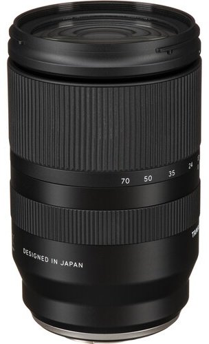 Объектив Tamron 17-70mm f / 2.8 Di III-A VC RXD for Fujifilm