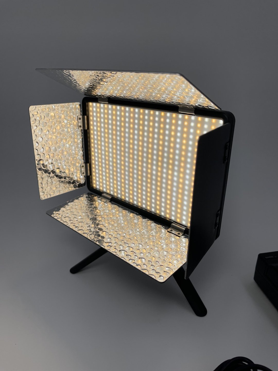 Постоянный свет 520 LED PRO Digitek купить,0