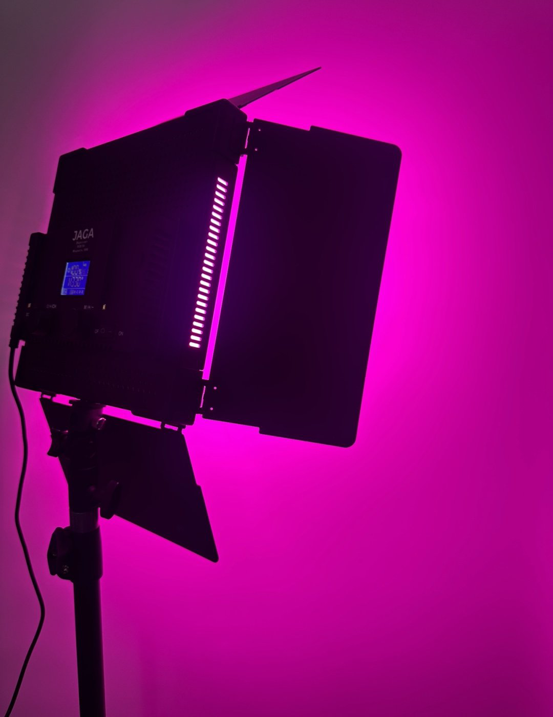 Постоянный свет JAGA RGB 50r купить,NaN