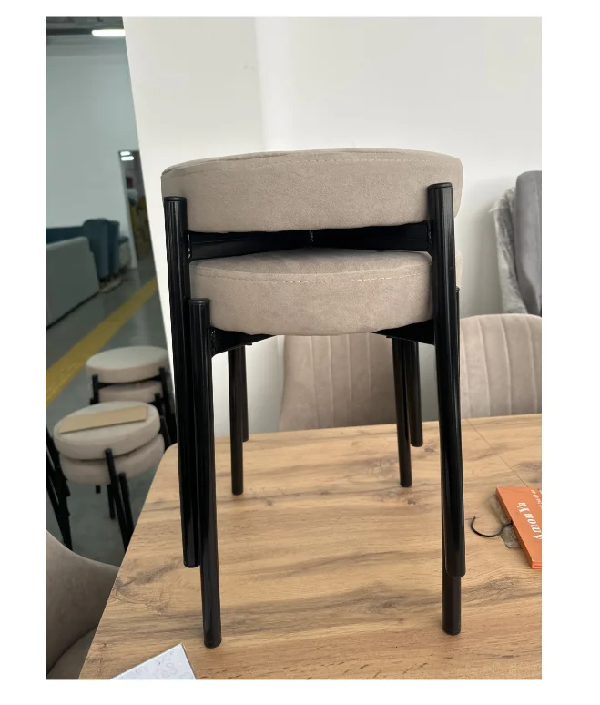 Табурет Таблетка 45x35x35 см черно-бежевый купить,8000
