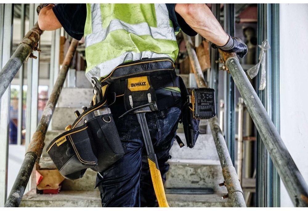 DeWALT поясная сумка DWST1-75551 черный купить,31125